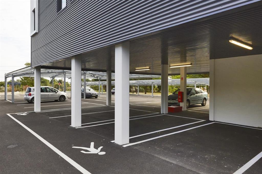 Campanile Bordeaux Ouest - Merignac Aeroport Exterior foto