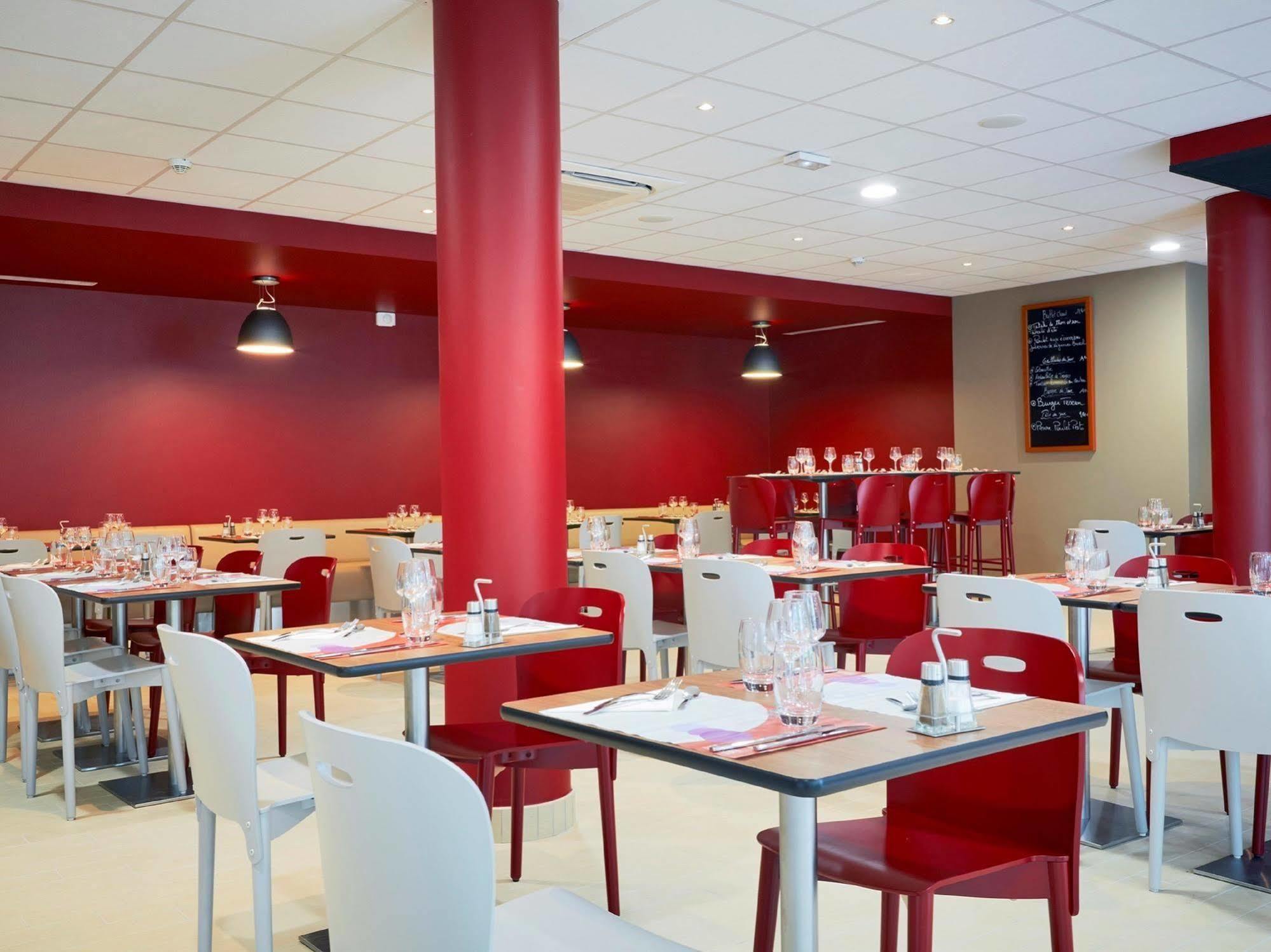 Campanile Bordeaux Ouest - Merignac Aeroport Exterior foto